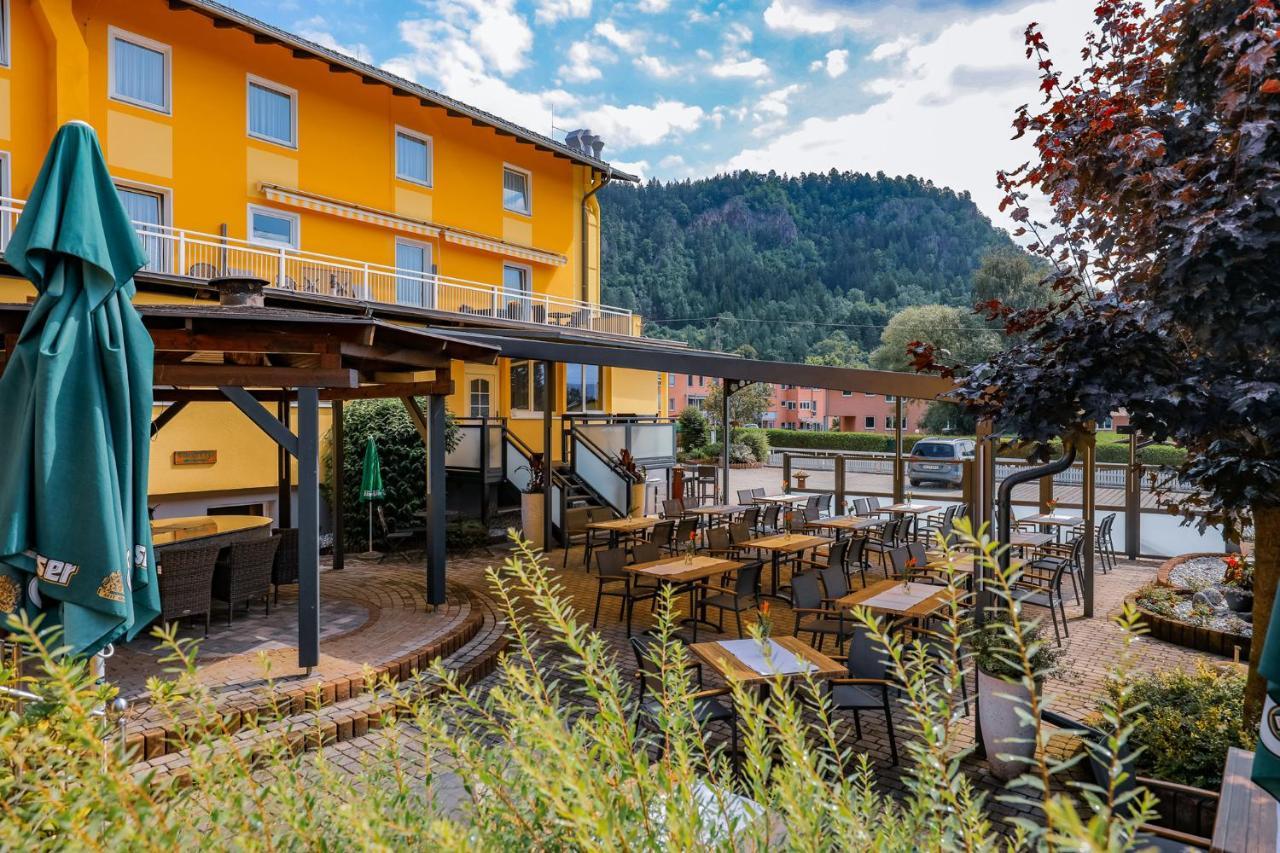 Sankt Peter-Freienstein Hotel Freiensteinerhof Superior מראה חיצוני תמונה