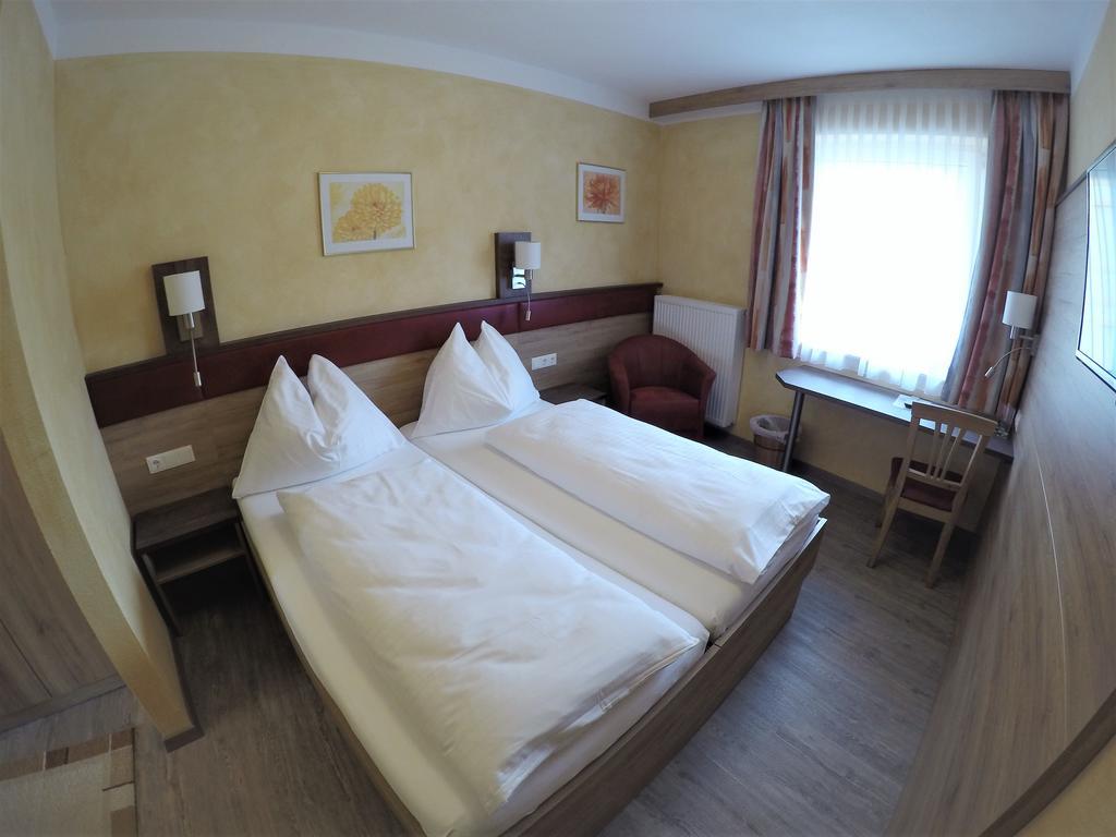 Sankt Peter-Freienstein Hotel Freiensteinerhof Superior מראה חיצוני תמונה